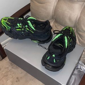 Black n Lime Green Balenciaga Men’s Shoes Size 44